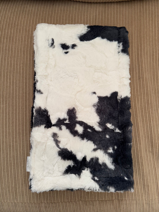 Bessie Calf Minky Scarf